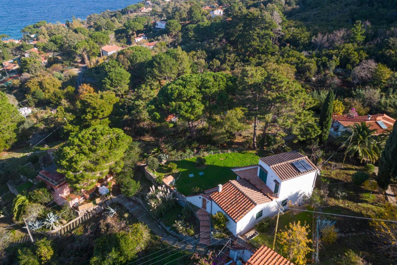Villa Caterina Quiete E Mare-Goelba Sant'Andrea  Exterior photo
